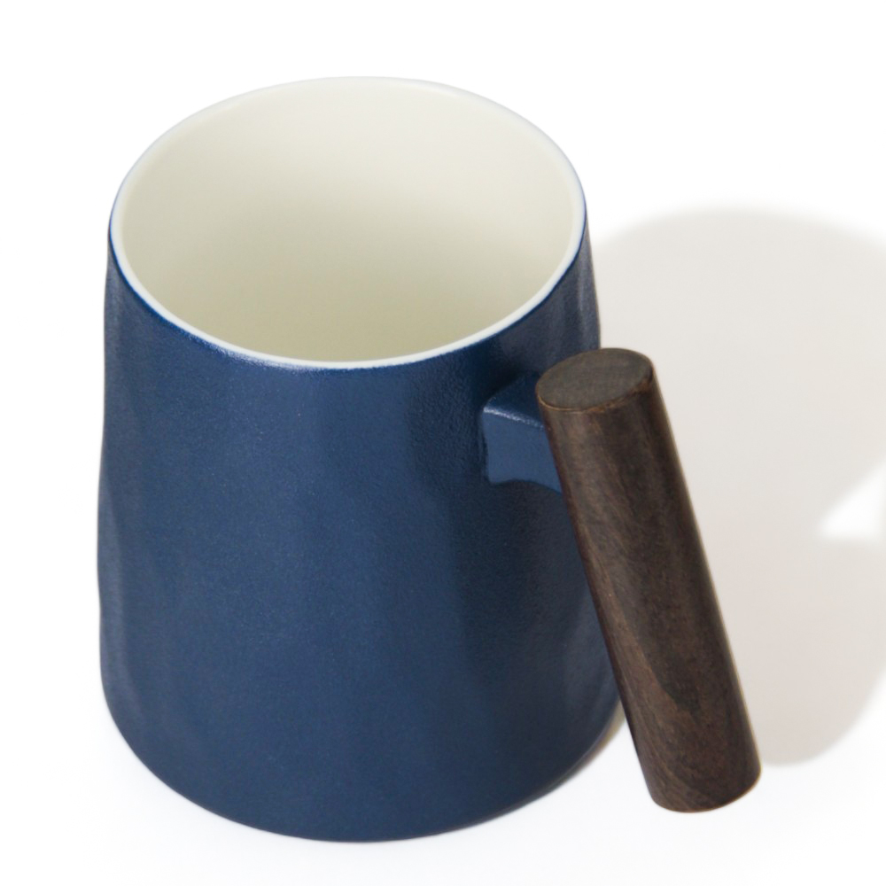 Porcelain Mug w/ Rosewood handle, 400ml, Dark blue - Image 2